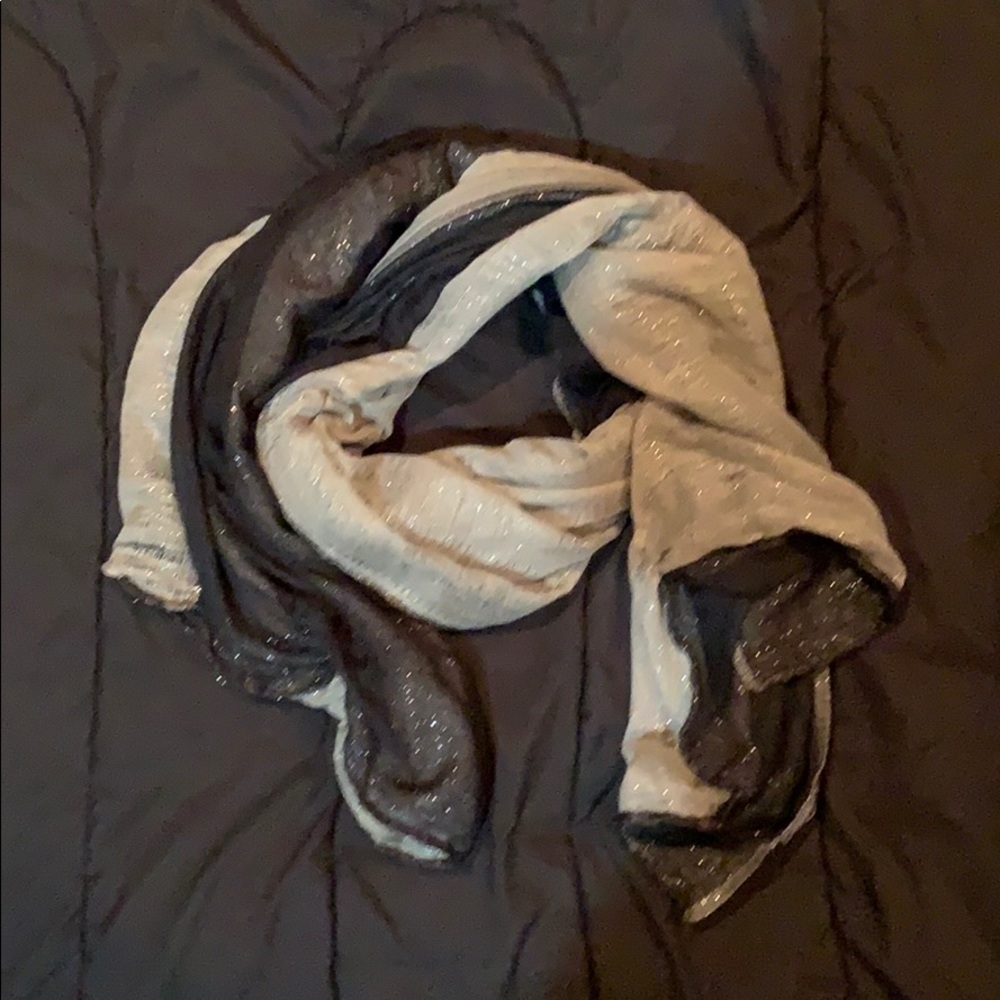 Black and gray sparkle scarf